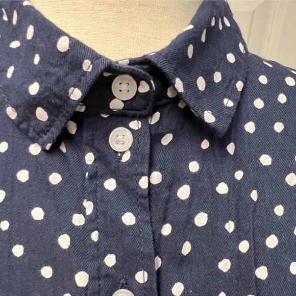 NWOT Old Navy the classic shirt - Picture 3 of 6